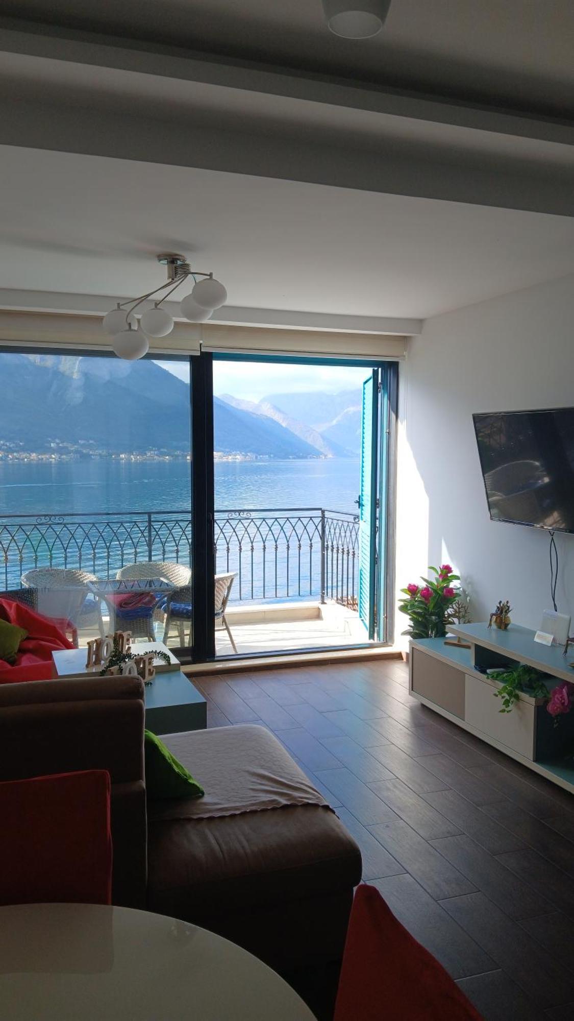 Apartment Funny Kotor Exterior photo